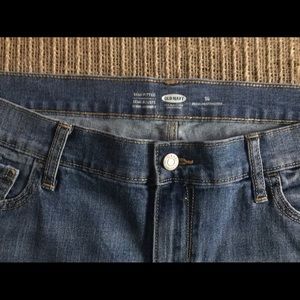 Old Navy cut off denim shorts.